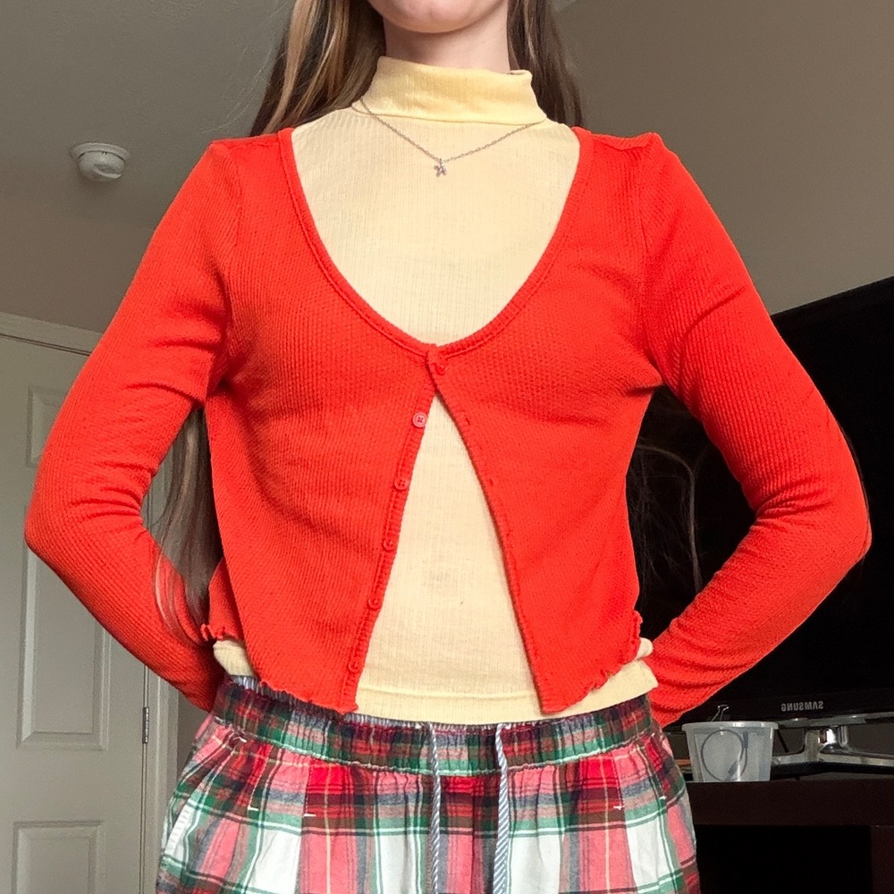 ❤️‍🔥 Thin Red Cardigan